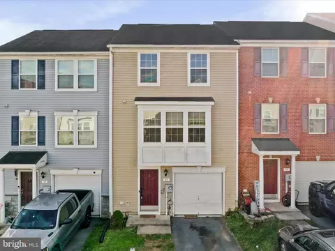 41 Venetian Ct, Hedgesville, WV 25427