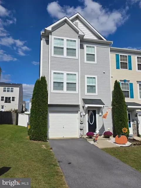 36 Ventura, Hedgesville, WV 25427