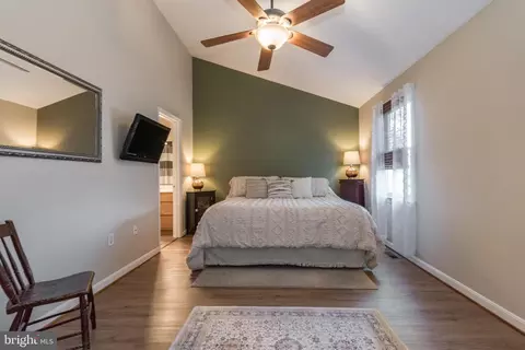 Bedroom - 152 Morningside Dr, Falling Waters, WV 25419 photo 3 of 17