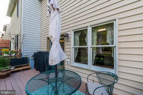 Exterior - 152 Morningside Dr, Falling Waters, WV 25419 photo 10 of 19