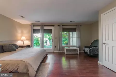 Bedroom - 152 Morningside Dr, Falling Waters, WV 25419 photo 14 of 17