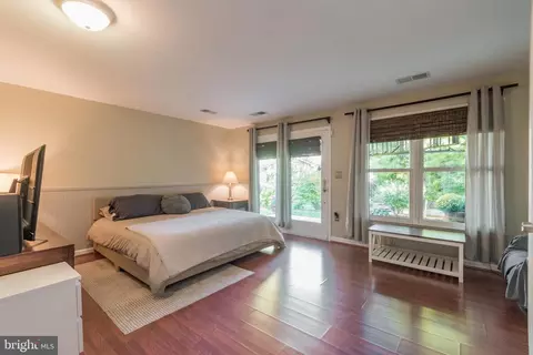 Bedroom - 152 Morningside Dr, Falling Waters, WV 25419 photo 13 of 17