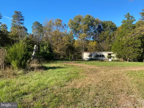 155 Budding Dogwood Rd, Bunker Hill, WV 25413