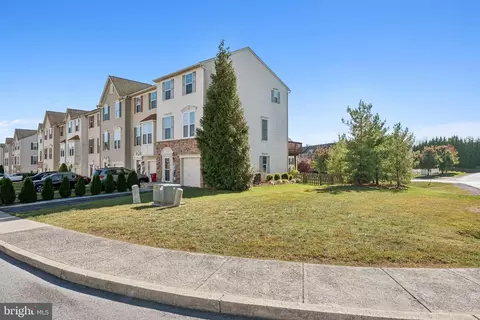 18 Gauley River Path, Falling Waters, WV 25419 photo 25