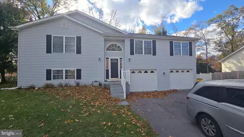 66 Constitution Blvd, Martinsburg, WV 25405