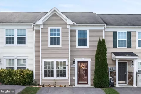 22 Fast View Dr, Martinsburg, WV 25404