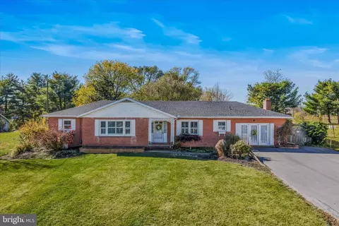5694 Tabler Station Rd, Inwood, WV 25428