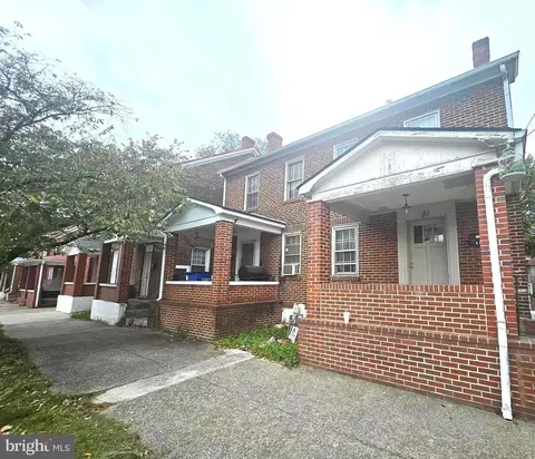 118 N Maple Ave, Martinsburg, WV 25401