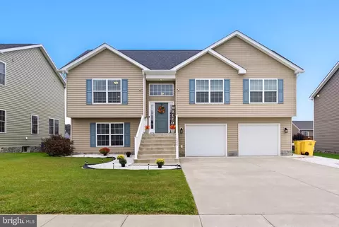 134 Pochards Ct, Martinsburg, WV 25403