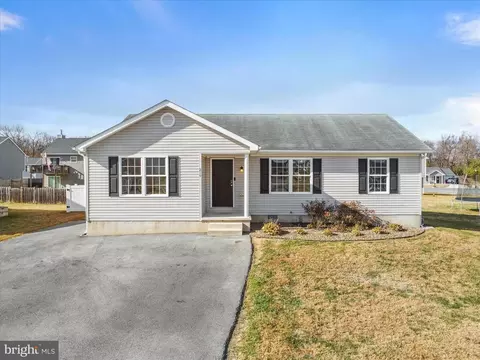 219 Job Rd, Inwood, WV 25428