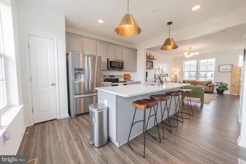 30 Kirby Ct, Bunker Hill, WV 25413