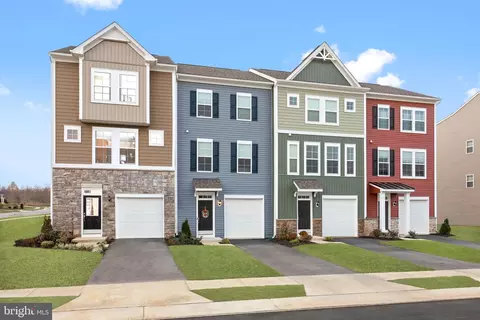 461 Husky Trl, Martinsburg, WV 25403