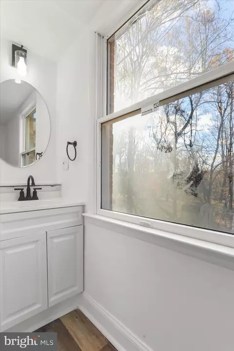 Bath - 52 Pattys Pl, Falling Waters, WV 25419 photo 2 of 2