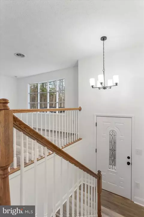 Entry Way - 52 Pattys Pl, Falling Waters, WV 25419 photo 2 of 5