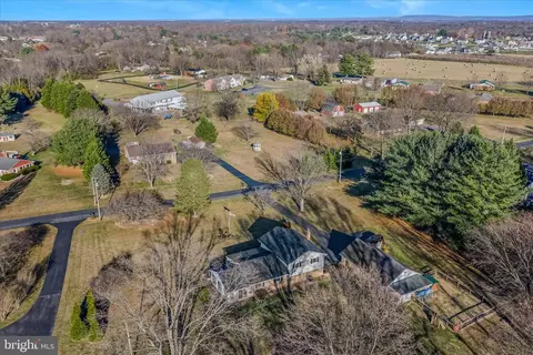 View/Area - 199 Dove Ln, Falling Waters, WV 25419 photo 3 of 13