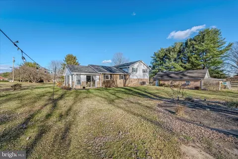 Exterior - 199 Dove Ln, Falling Waters, WV 25419 photo 7 of 9