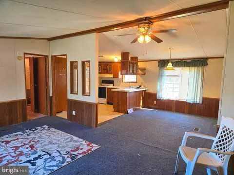 196 214 Foster Dr, Falling Waters, WV 25419 photo 15