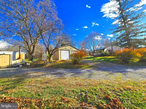 196 214 Foster Dr, Falling Waters, WV 25419 photo 14