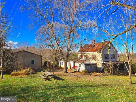 196 214 Foster Dr, Falling Waters, WV 25419 photo 8