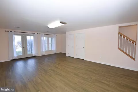90 Morningside Dr, Falling Waters, WV 25419 photo 26
