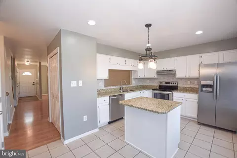 90 Morningside Dr, Falling Waters, WV 25419 photo 9