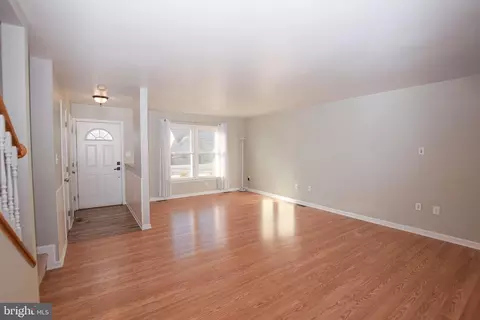 90 Morningside Dr, Falling Waters, WV 25419 photo 3