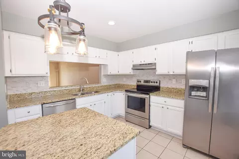 90 Morningside Dr, Falling Waters, WV 25419 photo 13