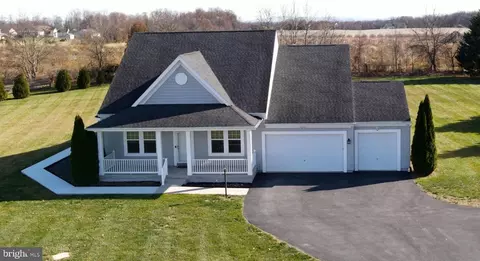 55 Sedona Ct, Martinsburg, WV 25403