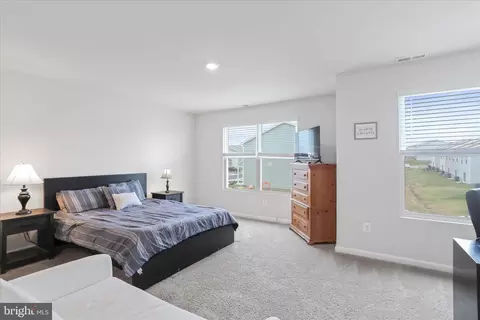 Bedroom - 193 Hampstead Blvd, Falling Waters, WV 25419 photo 1 of 4