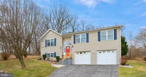 62 Jupiter Ct, Martinsburg, WV 25404