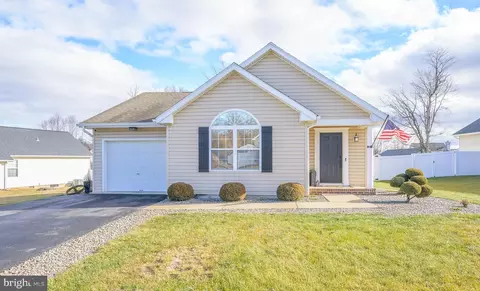 608 Artisan Way, Martinsburg, WV 25401