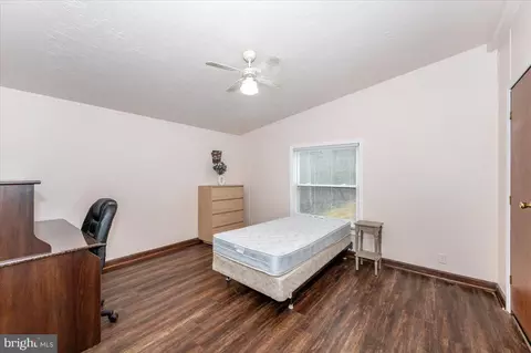 105 Relative Way, Falling Waters, WV 25419 photo 17