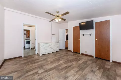 105 Relative Way, Falling Waters, WV 25419 photo 12