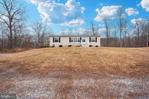 105 Relative Way, Falling Waters, WV 25419 photo 32
