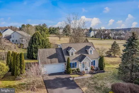 51 Shoal Creek Ct, Martinsburg, WV 25405