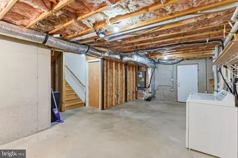 148 Vinca Ln, Falling Waters, WV 25419 photo 35