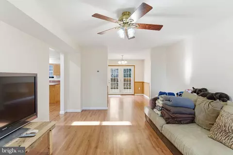 148 Vinca Ln, Falling Waters, WV 25419 photo 9