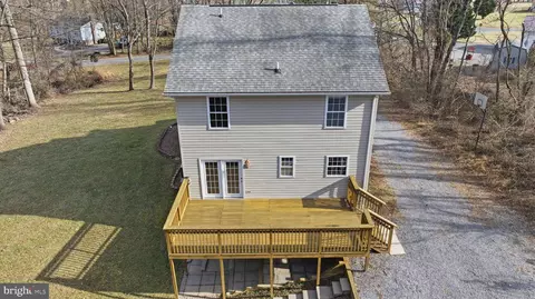 148 Vinca Ln, Falling Waters, WV 25419 photo 5
