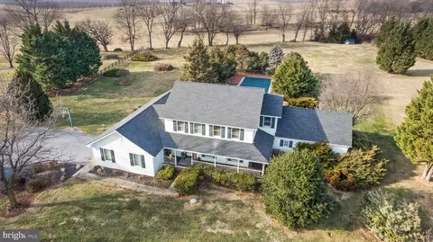 172 Cambrian Ct, Martinsburg, WV 25403