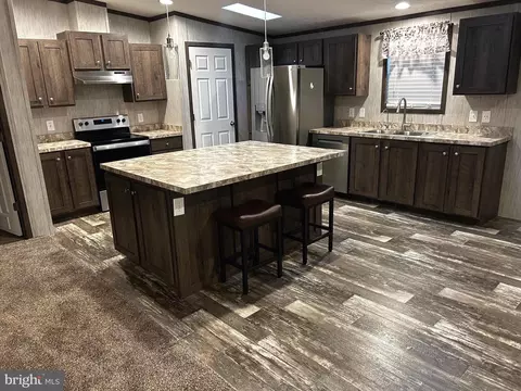 86 Apollo Ct, Martinsburg, WV 25405