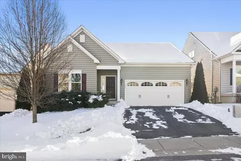146 Tollerton Trl, Falling Waters, WV 25419