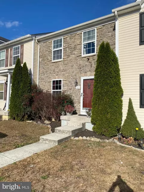 125 Carnegie Links Dr, Martinsburg, WV 25405