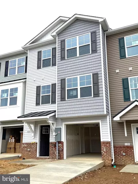 155 Olga Dr, Martinsburg, WV 25403