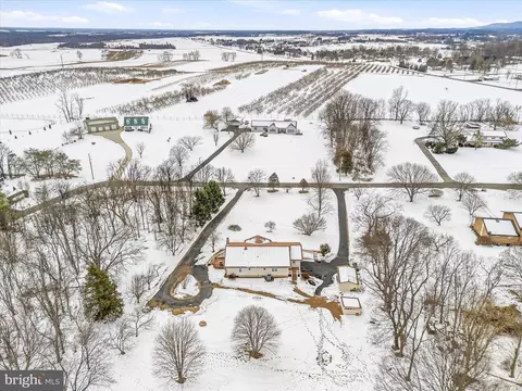 View/Area - 225 Keepsake Dr, Falling Waters, WV 25419 photo 6 of 12