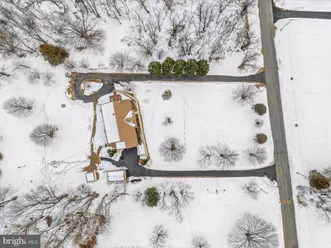 View/Area - 225 Keepsake Dr, Falling Waters, WV 25419 photo 2 of 12