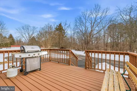 Exterior - 225 Keepsake Dr, Falling Waters, WV 25419 photo 8 of 16