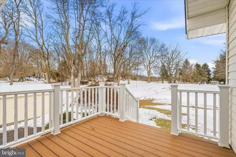 Exterior - 225 Keepsake Dr, Falling Waters, WV 25419 photo 12 of 16