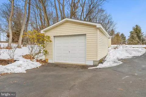 Exterior - 225 Keepsake Dr, Falling Waters, WV 25419 photo 13 of 16