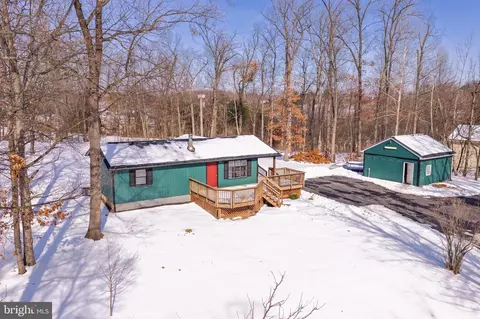 115 Spaulding Way, Bunker Hill, WV 25413