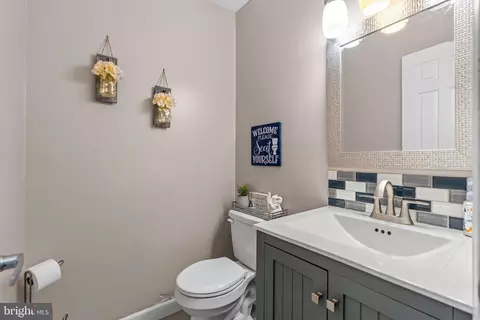 55 Isaiah Ln, Falling Waters, WV 25419 photo 13